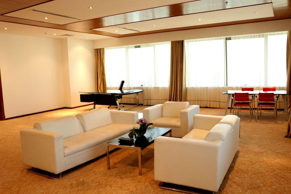 Diva Hotel Manama Ngoại thất bức ảnh