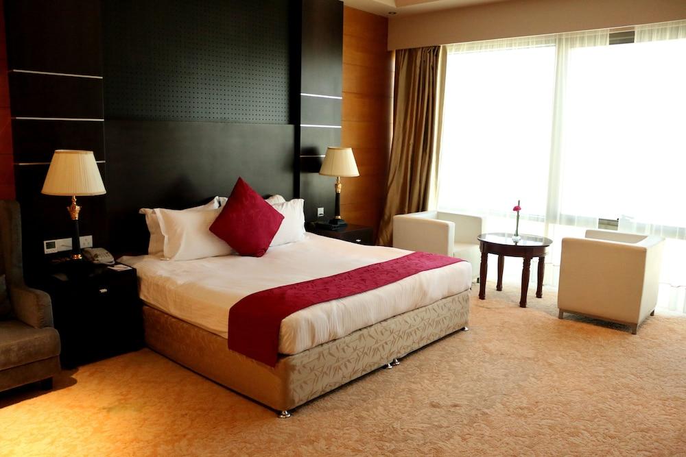 Diva Hotel Manama Ngoại thất bức ảnh