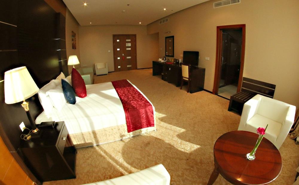 Diva Hotel Manama Ngoại thất bức ảnh